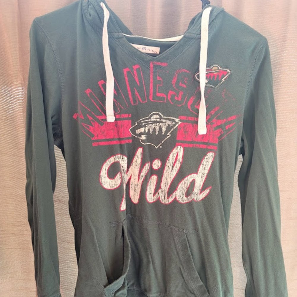 Minnesota Wild Green Long-Sleeved Shirt  4her by Carl Banks